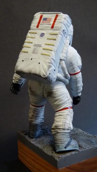 Alan Shepard, astronaute de la mission Apollo 14 en février 1971. Maquette en résine au 1/16e
